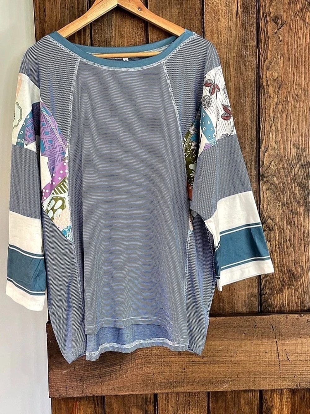 Lightweight Patchwork Stripe & Floral Batwing Jersey Top XL Boho Sporty